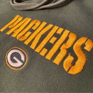 Green Bay Packers NFL Hoodie Size XL Embroidered Logo Yellow & Green Football